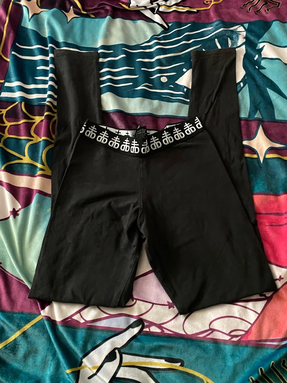 Black dropdead leggings